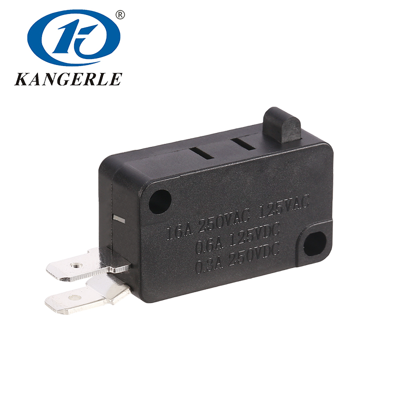 KW3 側(cè)公共端常開